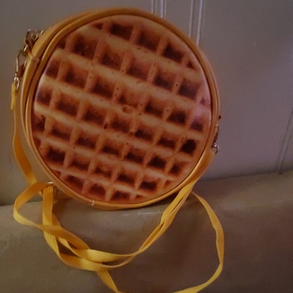 Spirit Waffle Purse